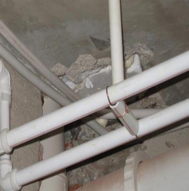 浦东漏水维修 卫生间漏水的原因是什么？卫生间下水管漏水怎么办？